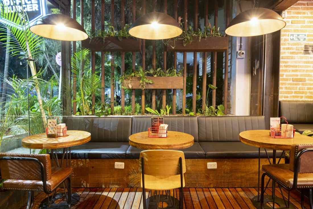 Office Burger Laureles — foto 2