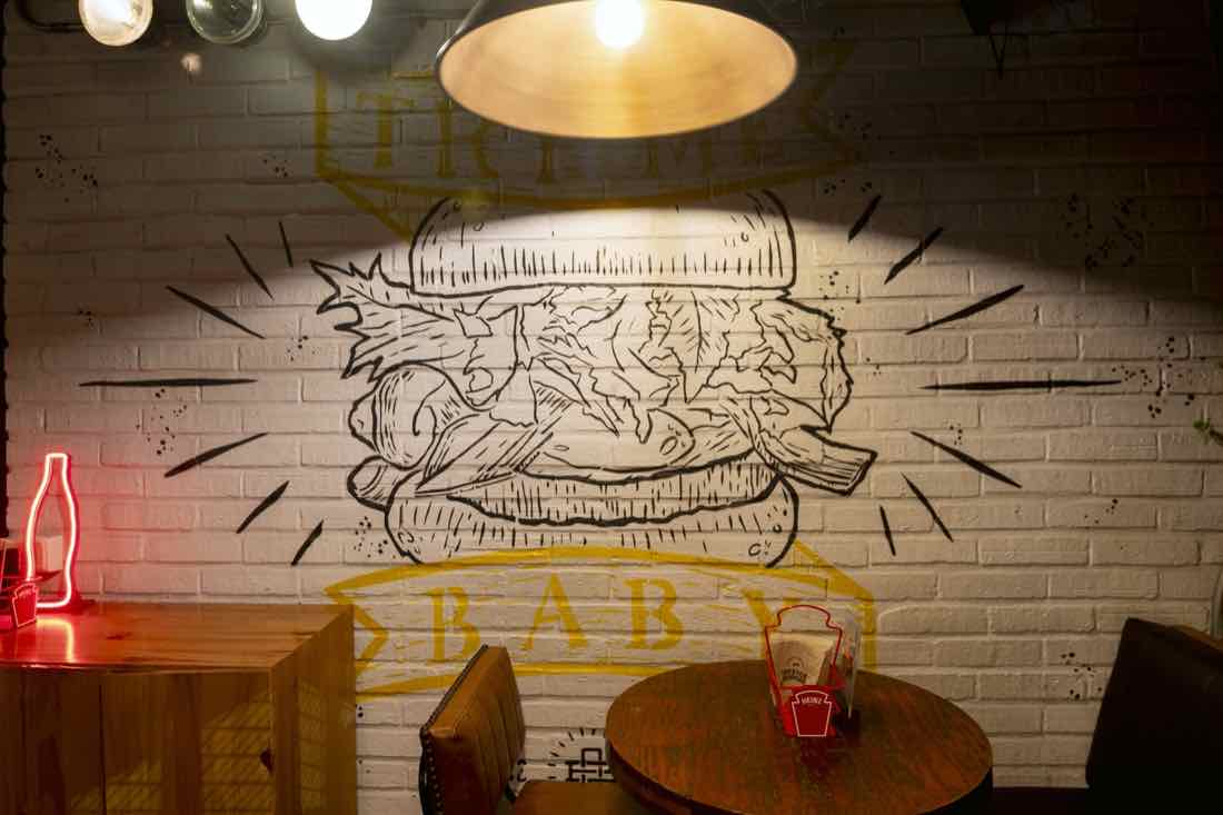 Office Burger Laureles — foto 3