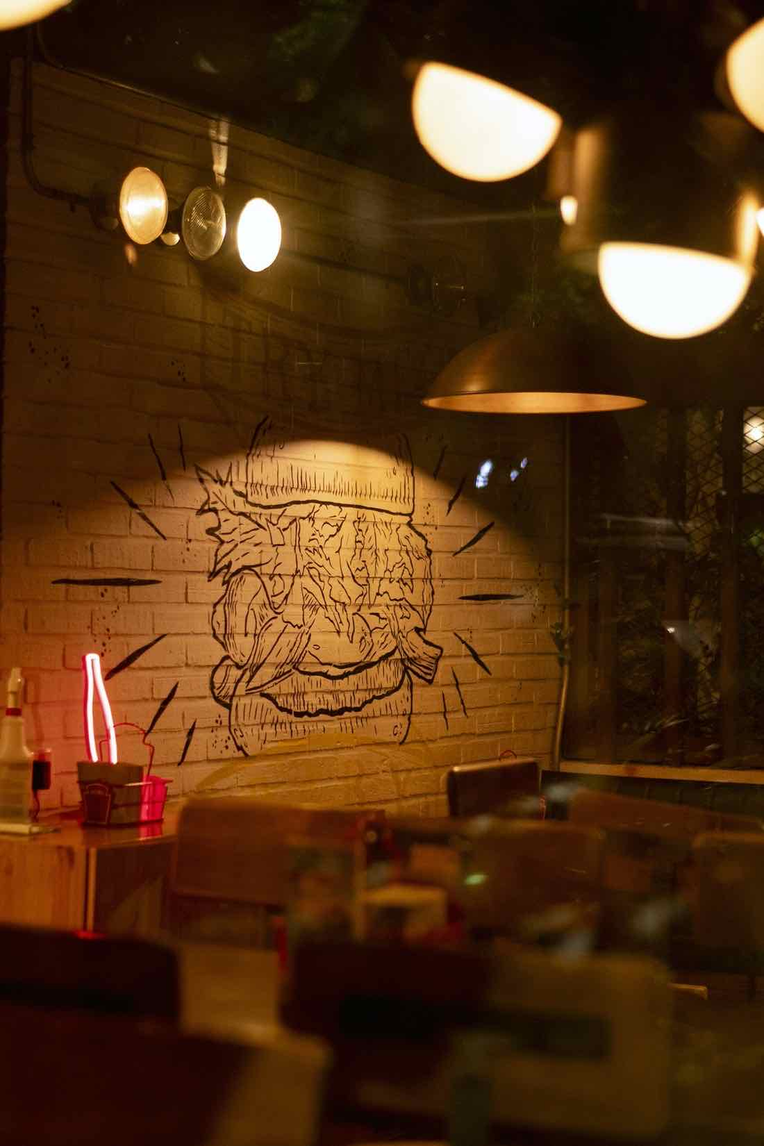 Office Burger Laureles — foto 5